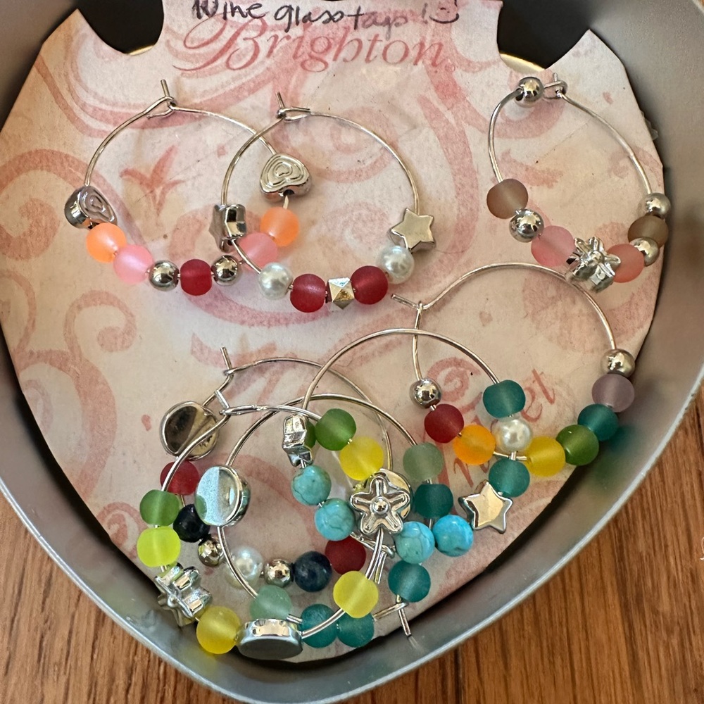 Brighton Wine Charms with Brighton Tin NEW